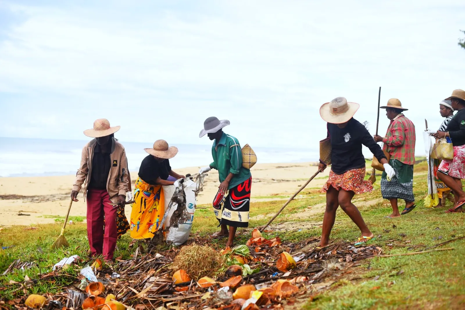 Ocean Initiative 2026 in Ambila Lemaitso: Beach Clean-Up and Environmental Awareness