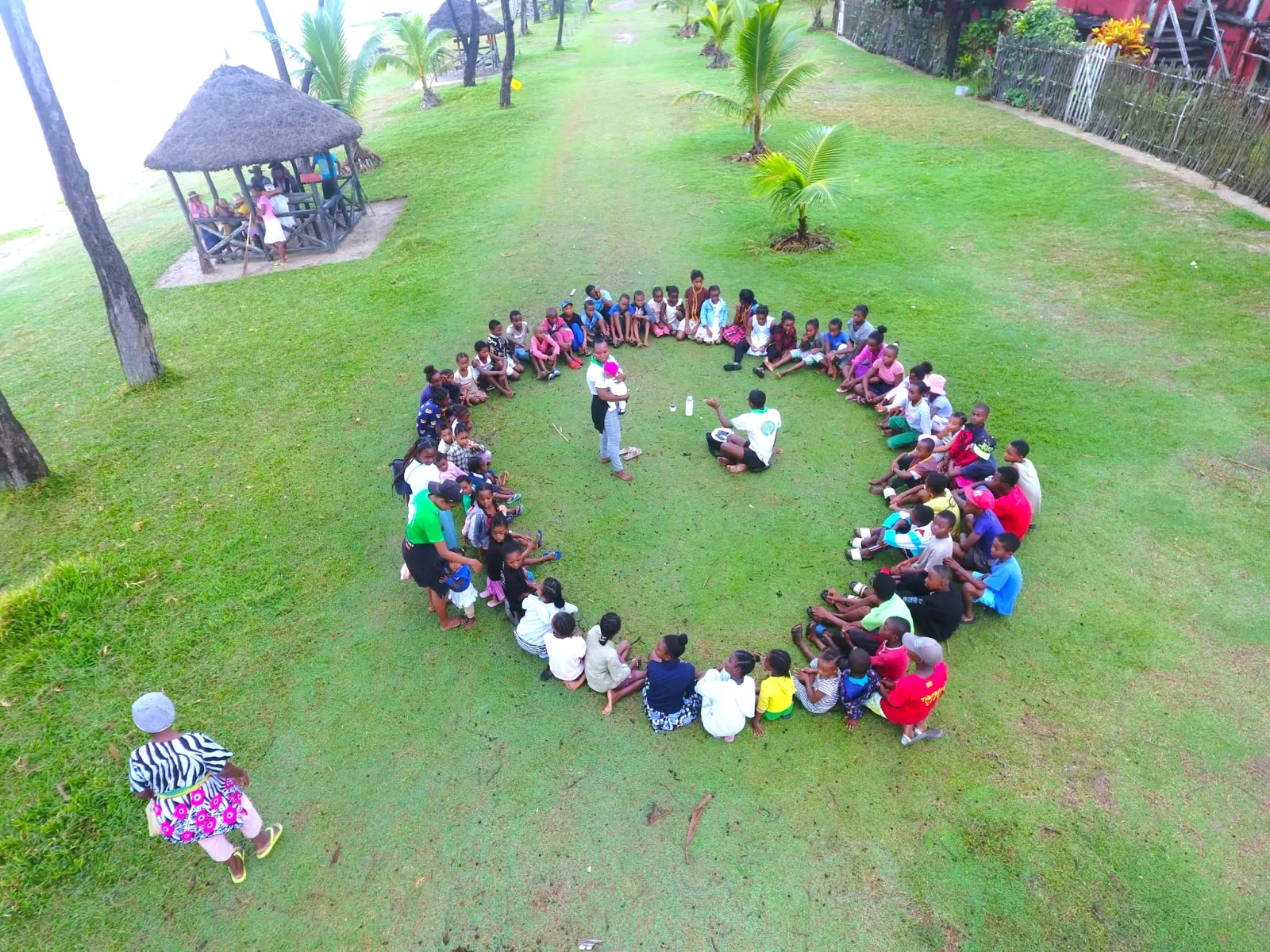 Ocean Initiative 2026 in Ambila Lemaitso: Beach Clean-Up and Environmental Awareness